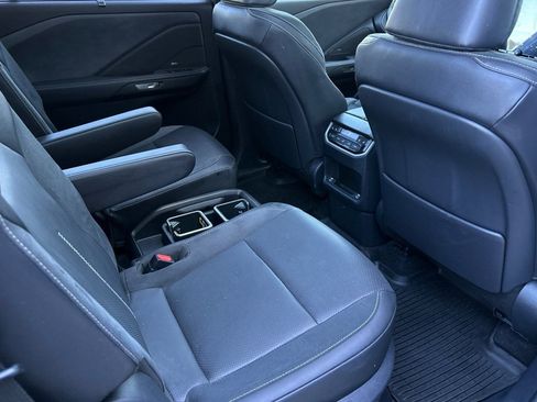 Certified 2025 Lexus TX 350 AWD w/ Technology Package image 31