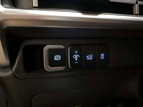 Used 2026 Hyundai Santa Fe SEL FWD image 58