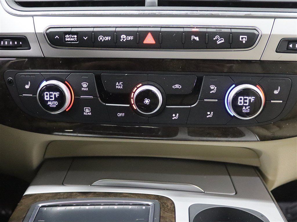 Used 2017 Audi Q7 2.0T Premium Plus AWD/4WD image 30
