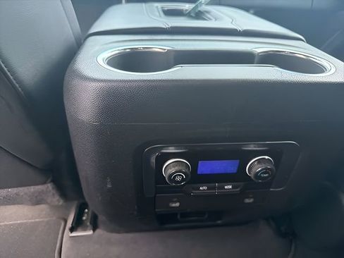 Used 2024 Chevrolet Tahoe LT image 15