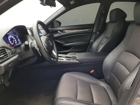 Used 2020 Honda Accord Sport image 17