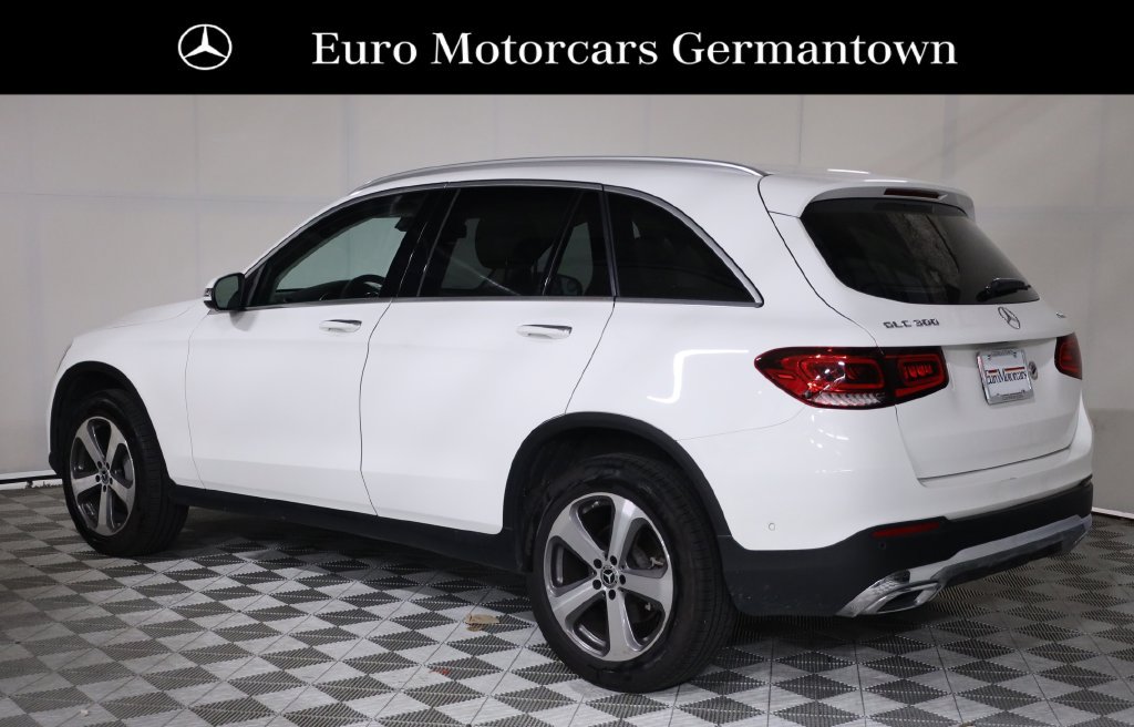 Certified 2022 Mercedes-Benz GLC 300 4MATIC image 4