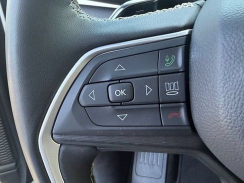 Used 2024 Jeep Grand Cherokee L Laredo RWD image 22