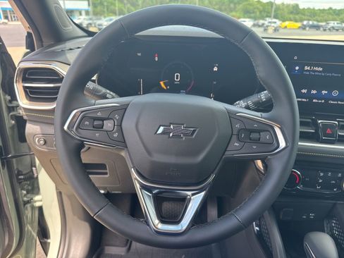 New 2026 Chevrolet TrailBlazer ACTIV w/ Driver Confidence Package FWD image 18