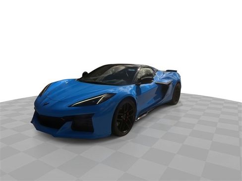 Used 2025 Chevrolet Corvette Z06 image 6