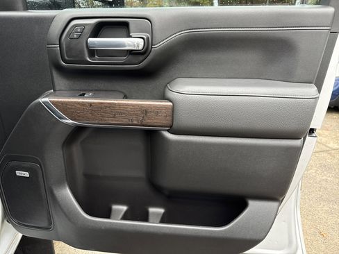 Used 2021 GMC Sierra 3500 Denali w/ Denali Ultimate Package image 16