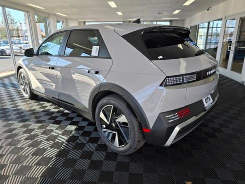 New 2026 Hyundai Ioniq 5 SEL image 6