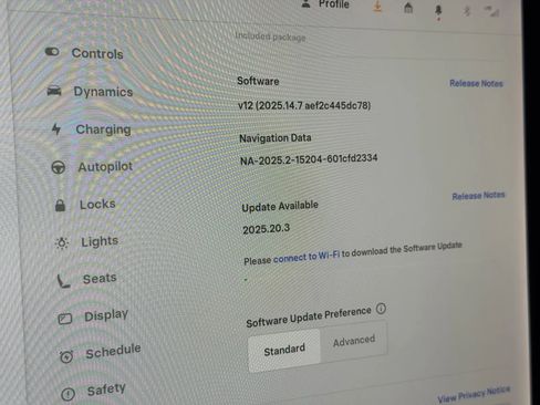 Used 2020 Tesla Model Y Long Range image 16