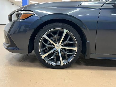 Certified 2024 Honda Civic Touring image 27