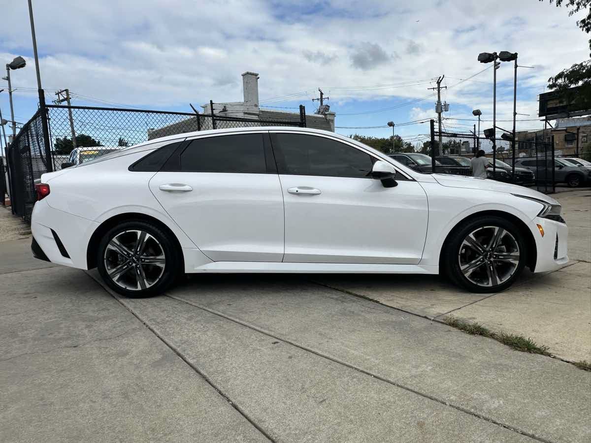 Used 2022 Kia K5 EX w/ EX Premium Package FWD image 4