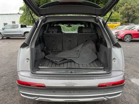 Used 2020 Audi Q7 3.0T Premium w/ Convenience Package AWD/4WD image 11