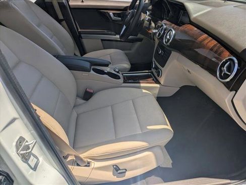 Used 2014 Mercedes-Benz GLK 250 BlueTEC 4MATIC image 19