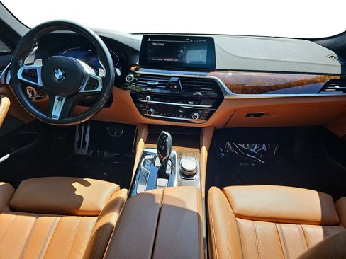Used 2020 BMW 540i xDrive w/ Executive Package AWD/4WD image 9