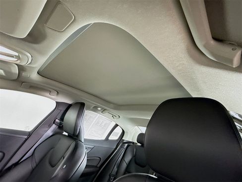 Certified 2023 Volvo S60 B5 Core w/ Climate Package image 22