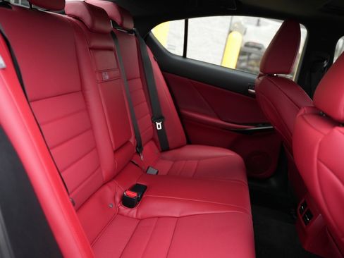 Used 2022 Lexus IS 350 F Sport image 38