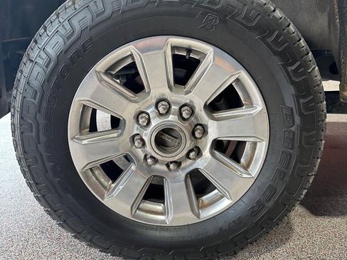 Used 2017 Ford F250 Platinum w/ Platinum Ultimate Package image 13