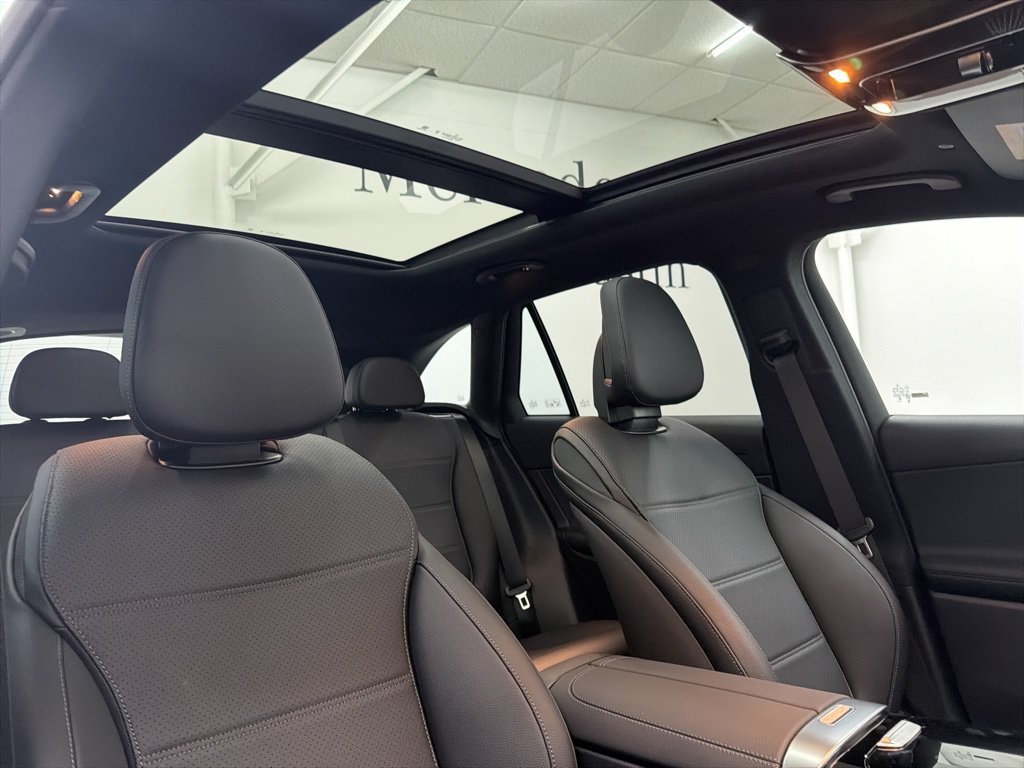 Certified 2026 Mercedes-Benz GLC 300 4MATIC image 29