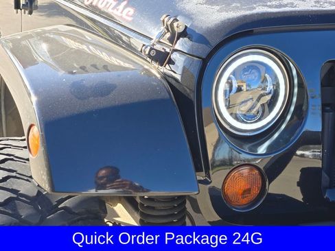 Used 2012 Jeep Wrangler Unlimited Sahara w/ Connectivity Group image 3