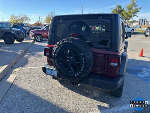 Used 2021 Jeep Wrangler Unlimited Sport image 26