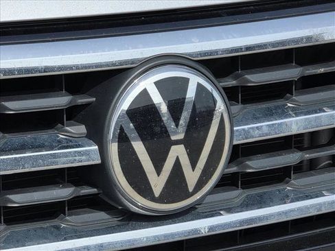 Used 2022 Volkswagen Atlas SE image 11