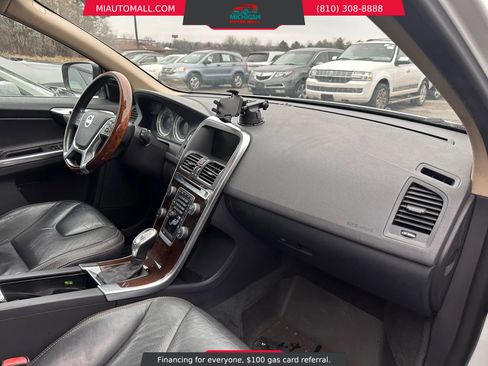 Used 2013 Volvo XC60 T6 image 9