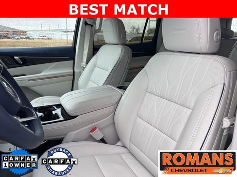 Used 2025 Buick Enclave Avenir w/ Super Cruise Package image 13