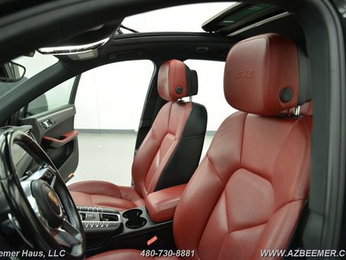 Used 2018 Porsche Macan GTS image 15
