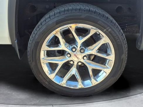 Used 2018 GMC Sierra 1500 SLT w/ SLT Premium Package image 18