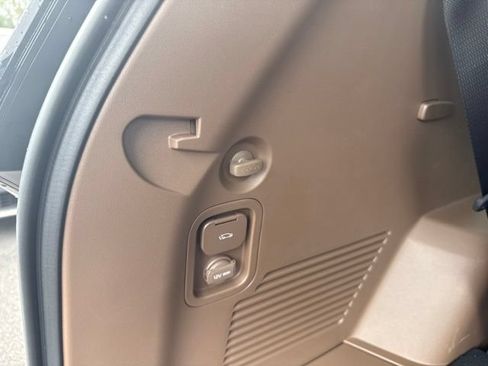 Certified 2024 Kia EV9 Land AWD/4WD image 18