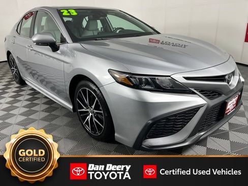 Certified 2023 Toyota Camry SE w/ Convenience Package FWD image 1