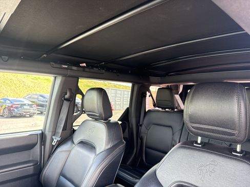 Used 2024 Ford Bronco Badlands AWD/4WD image 30