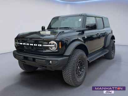 New 2026 Ford Bronco Outer Banks w/ Sasquatch Package