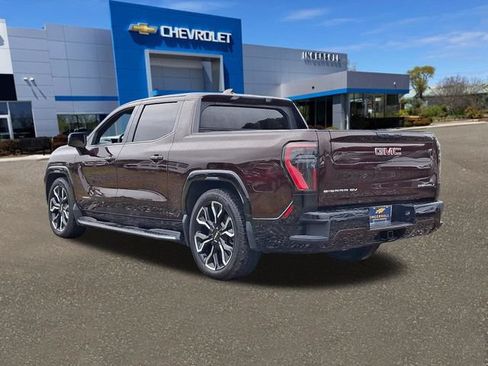 Used 2026 GMC Sierra EV Denali AWD/4WD image 24