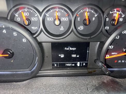 Used 2021 Chevrolet Silverado 1500 Custom image 9