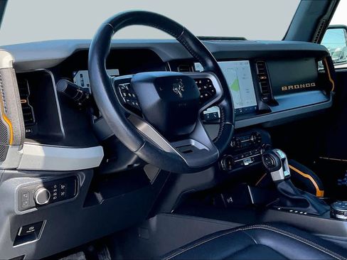 Certified 2022 Ford Bronco Badlands AWD/4WD image 15