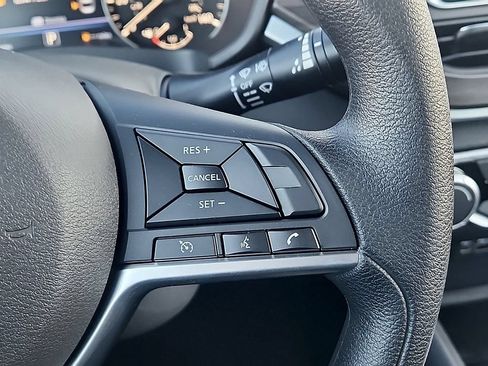 New 2026 Nissan Altima 2.5 SV AWD/4WD image 12