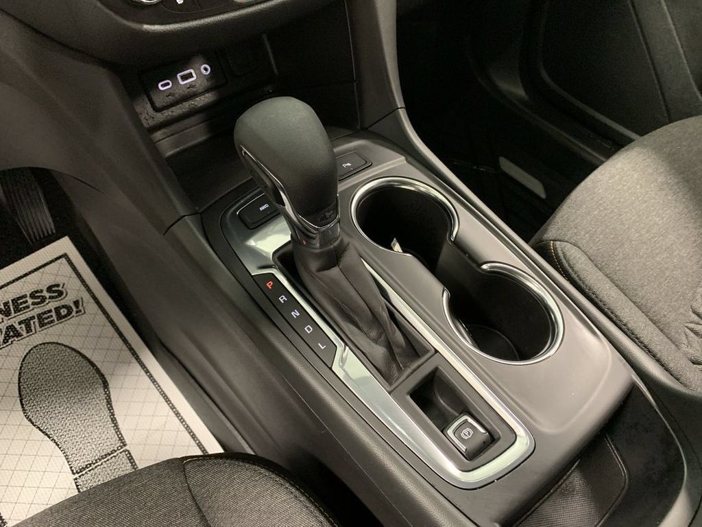 Certified 2023 Chevrolet Equinox LT AWD/4WD image 17