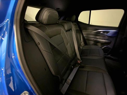 Used 2025 Chevrolet Equinox EV LT w/ Convenience Package FWD image 24