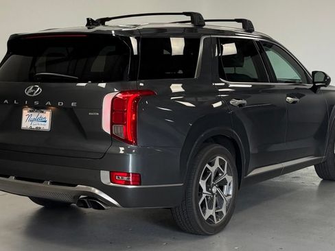 Used 2022 Hyundai Palisade Calligraphy AWD/4WD image 3