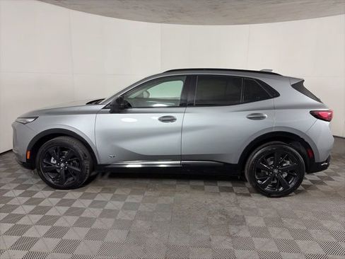 Certified 2025 Buick Envision Sport Touring image 9