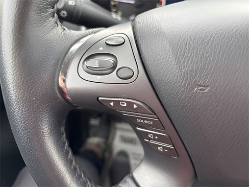 Used 2022 Nissan Murano SV image 10