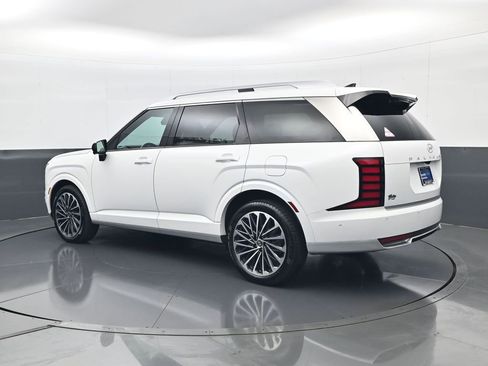 Used 2026 Hyundai Palisade Calligraphy image 7