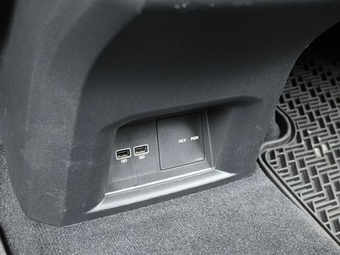 Used 2018 Volkswagen Atlas SEL Premium image 44