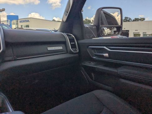 New 2026 RAM 1500 Big Horn AWD/4WD image 16