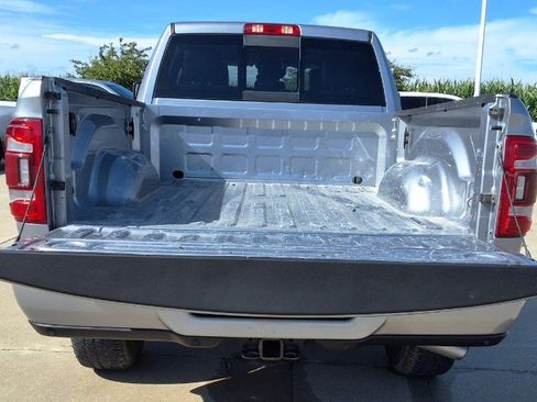 Used 2024 RAM 2500 Laramie w/ Safety Group AWD/4WD image 11