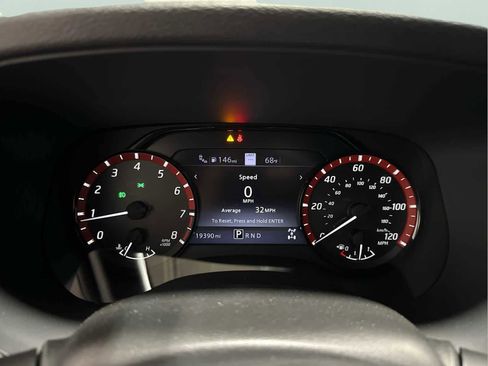 Used 2023 Nissan Frontier PRO-4X w/ Pro Convenience Package image 16