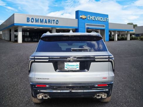 New 2026 Chevrolet Traverse RS image 4