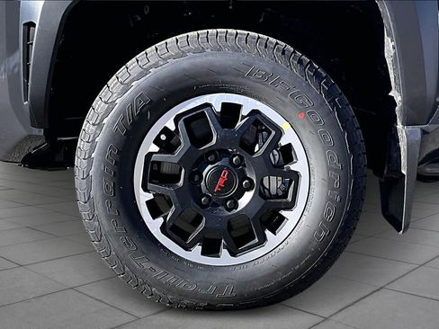 New 2025 Toyota Tacoma TRD Off-Road image 12
