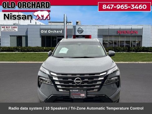 Used 2024 Nissan Rogue Platinum w/ Platinum Premium Package AWD/4WD image 2