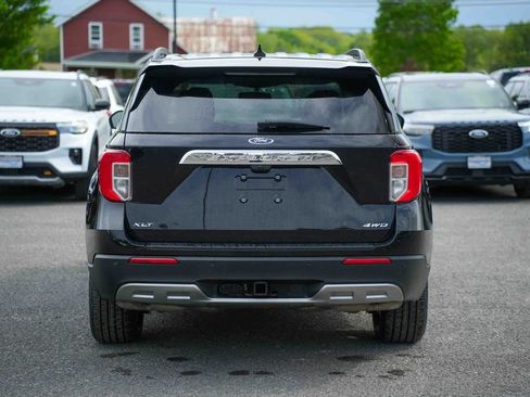 Certified 2024 Ford Explorer XLT w/ Equipment Group 202A AWD/4WD image 6